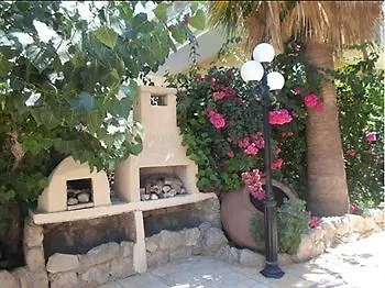 Panklitos Tourist Apartmanhotel 2*