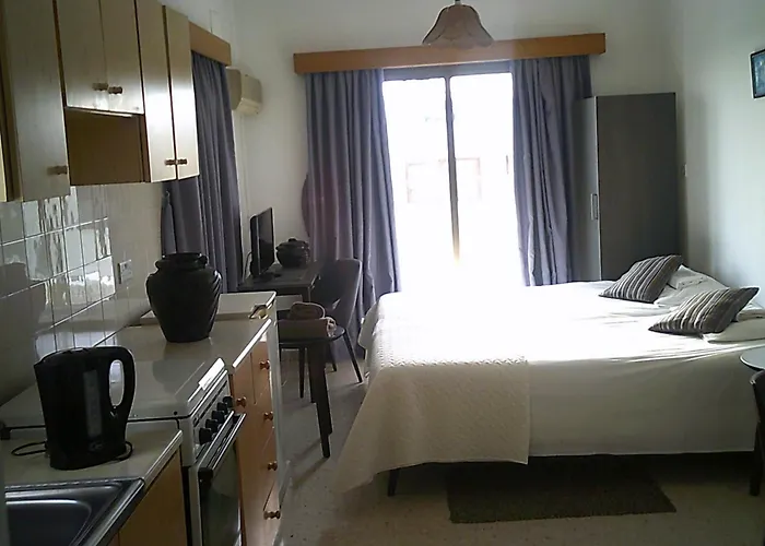 Panklitos Tourist 3*