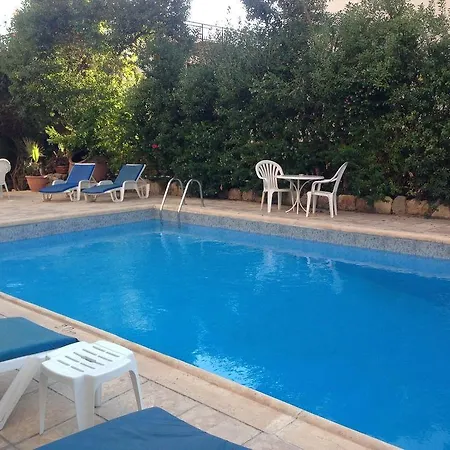 Panklitos Tourist 3*