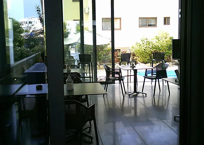 Panklitos Tourist 3*